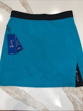 NWT LPGA Teal Blue Pull On Golf Skort with black waistband and inset LPGA logo